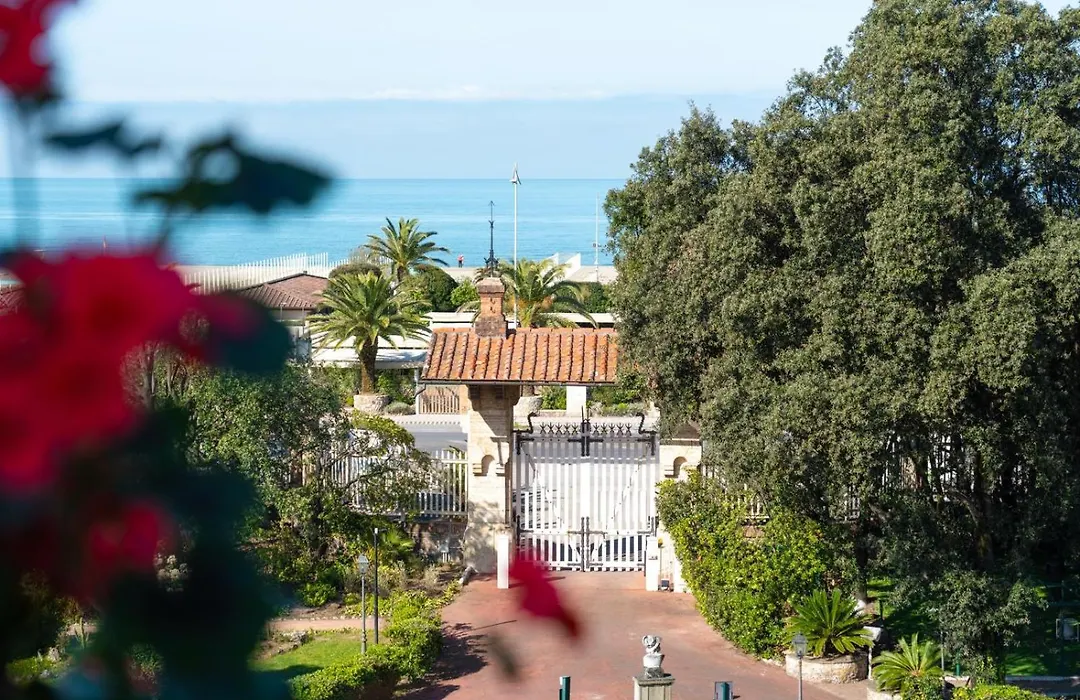 Park Hotel Villa Ariston-1